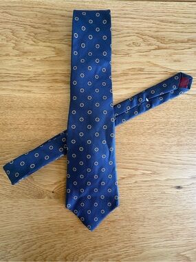 Marc Lewis Men Silk Tie Blue Geometric Foulard Medallion Italy Fabric USA Made